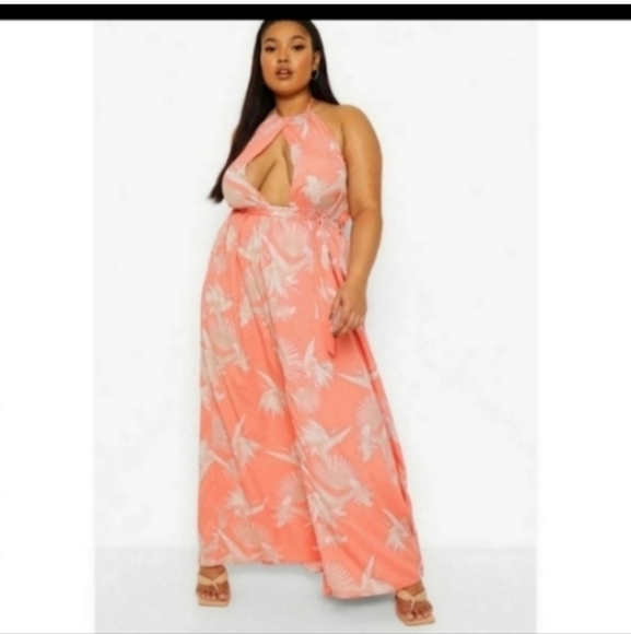 Nwt Boohoo 18 halter maxi dress - Picture 1 of 5